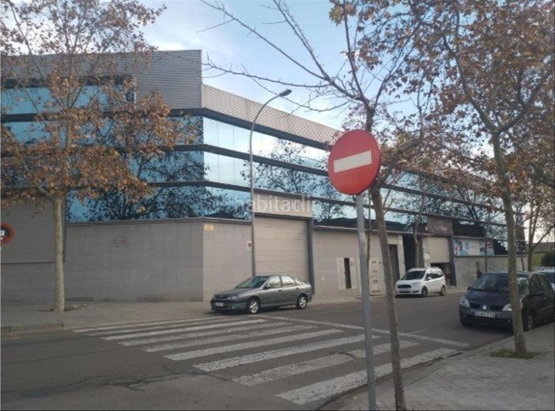 Foto c4fc5ee6-eca2-4c26-b6de-1646a8f333d8. Fabrikhalle in carrer de rocafort 81 in Gràcia Sabadell
