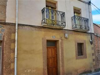 Appartement à Calle la fuente 70. Arenzana de abajo / calle la fuente
