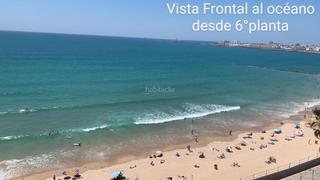Pis a Avenida alcalde manuel de la pinta 8. Paseo marítimo. playa santa maría
