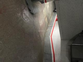 Lloguer Aparcament cotxe a Avinguda de francesc macià 8. Buen acceso , cubierto