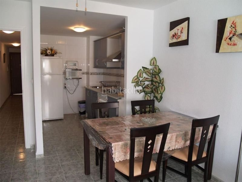 Foto 1d05362d-f06d-4e3d-8433-43176e5a87a2. Rent apartment in paseo de velilla 2 in Velilla - Velilla Taramay Almuñécar