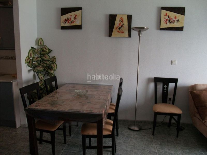 Foto 5c70c489-6b5c-43cc-ad6d-58986f03877b. Rent apartment in paseo de velilla 2 in Velilla - Velilla Taramay Almuñécar