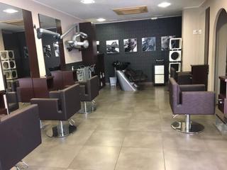 Lloguer Local Comercial a Carrer de la miranda 1. Peluquería en alquier