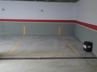 Location Parking voiture à Juana jugan 26. Buen precio, seguridad y tranquilidad