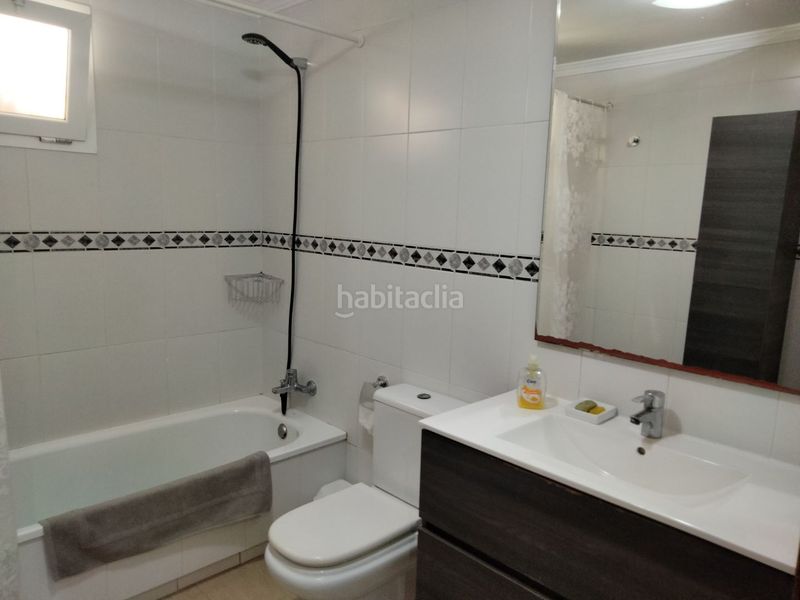 Foto cdae9880-f47f-4771-bbcc-3a788dc9c4e4. Miete etagenwohnung in carretera alfonso xiii 38 in Melilla