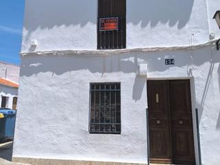 Casa a Prieto molina 134. Casa en azuaga reformada