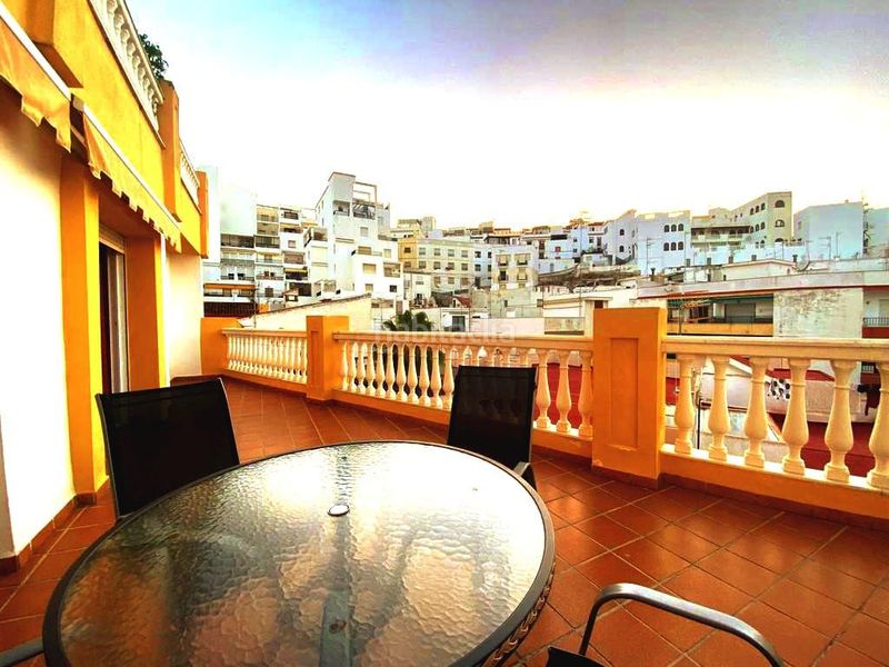 Foto 6b21b612-6f3e-4dc8-9adf-514d5421342a. Rent apartment in plaza del teatro 6 in Almuñecar centro Almuñécar