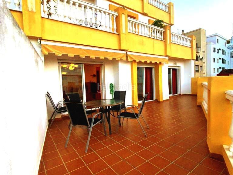 Foto 7a3f30e5-2ba7-4507-a845-e1952092a4d6. Rent apartment in plaza del teatro 6 in Almuñecar centro Almuñécar
