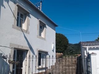 Casa a Camino veiga -magazos 16. Se vende casa con finca