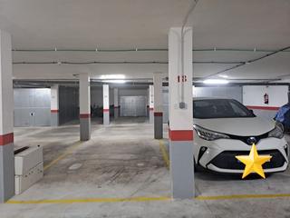 Parking voiture à Salzillo  6. Bien ubicado ,en zona centrica del la torre