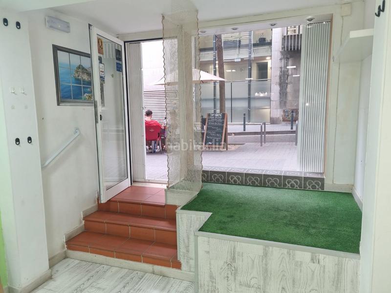 Foto 1608a5d2-d274-4b9e-912e-e117055adfee. Lloguer local comercial a olzinelles 6 a Sants Barcelona