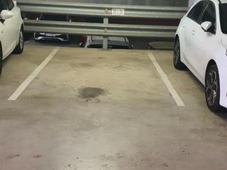 Aparcament cotxe a Avinguda corts catalanes 9. Plaza parking grande en venta en trade center sant cugat