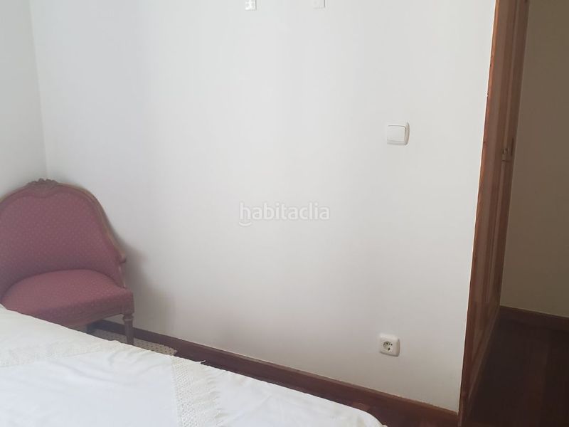 Foto 6ca387d7-be1c-4424-bcb7-79ace700ac07. Rent flat in avenida pontejos 3b in Los Castros Santander