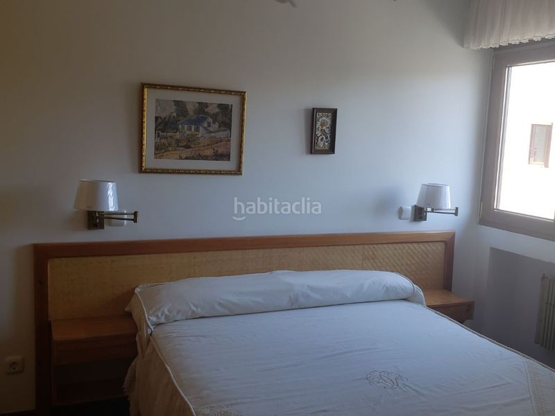Foto e8f3822a-af8c-4532-9de9-380a6ad29f3f. Rent flat in avenida pontejos 3b in Los Castros Santander