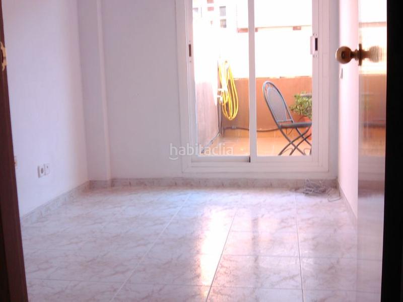 Foto a825e321-bf19-4571-9191-74aa532e05d9. Alquiler dúplex en països catalans 6-12 preciós duplex amb jardí. tipus casa adosada . a 2 min de st cugat /hgc . lloguer llarga durada- disponible a partir d'octubre en Rubí