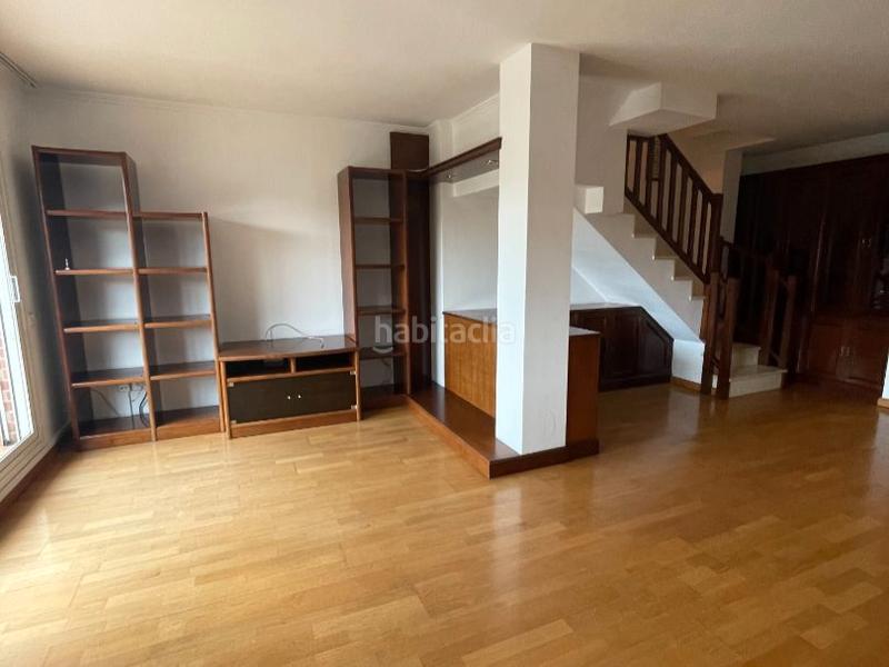 Foto cf474a8c-a531-4017-9ec2-9bae93d47106. Miete zweistöckige wohnung in països catalans 6-12 in Rubí