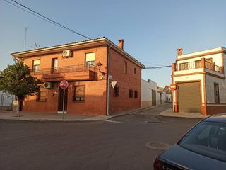 Casa a Carlos iii 29. Ubicación optima.se puede dividir en dos viviendas independiente