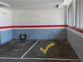 Miete Autoparkplatz in Cami ral 65. Parking coche y/o moto