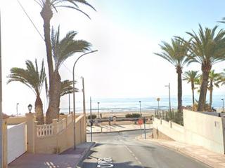 Aparcament cotxe a Carrer de barcelona 2. A 20m de la playa