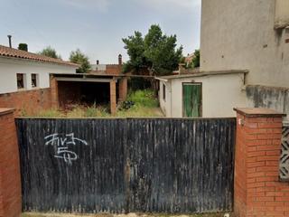 Terreny residencial a Pere costa 23. Parcela urbana en el centro de santa coloma de farners