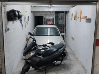 Parking voiture à Calle corceño 5. Se vende plaza de garaje cerrada