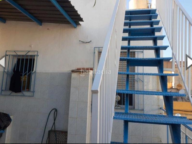 Foto e2dc84eb-c477-4023-85c3-776fadf9cc6e. Casa adosada en calle fortuna 3 casa grande renovada en Archena