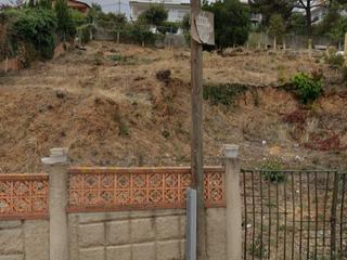 Terrain résidentiel à Carrer oriol 13. Terreno en urbanización la primavera