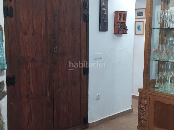 Foto aac66d69-e2f2-4c7b-8838-37f20a00ea85. Casa a calle el gomero 88 a Tegueste