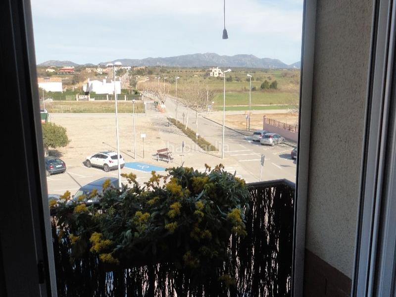 Foto 42ee6724-2e7c-42c2-8731-3fc6dd137f53. Àtic a avinguda de la constitució 0 a Peralada