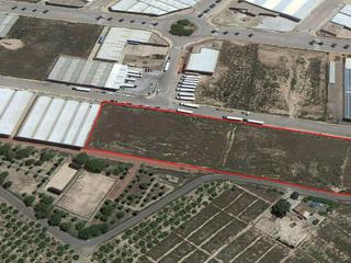 Solar industrial a Calle el castellar 16. Gran parcela para nave industrial en polígono junto a la autovía