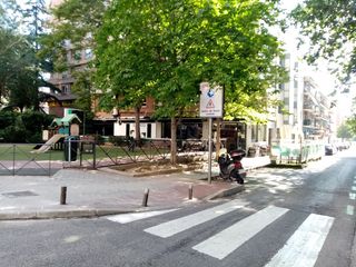 Affitto Posto auto in Calle londres 28. Garaje tranquilo centrico entre ventas y manuel becerra