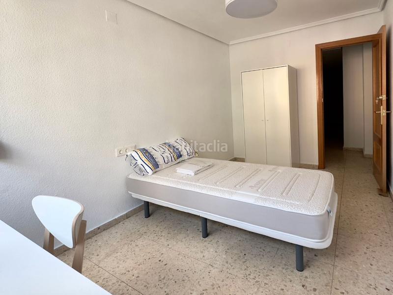 Foto 3a430d86-0813-4290-81c3-7b4ba05a8f9b. Location appartement dans primado reig 20 dans Sant Antoni Valencia