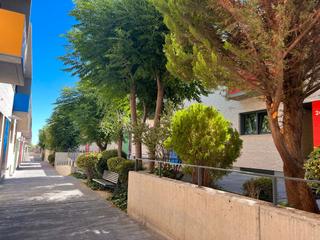 Pis a Rio jiloca  2. Precioso unifamiliar con urbanizacion interior y piscina