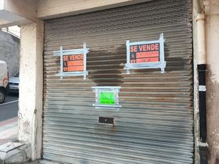 Aparcament cotxe a Mendialde 44. Venta de garaje en mendialde (ortuella) junto al polideportivo