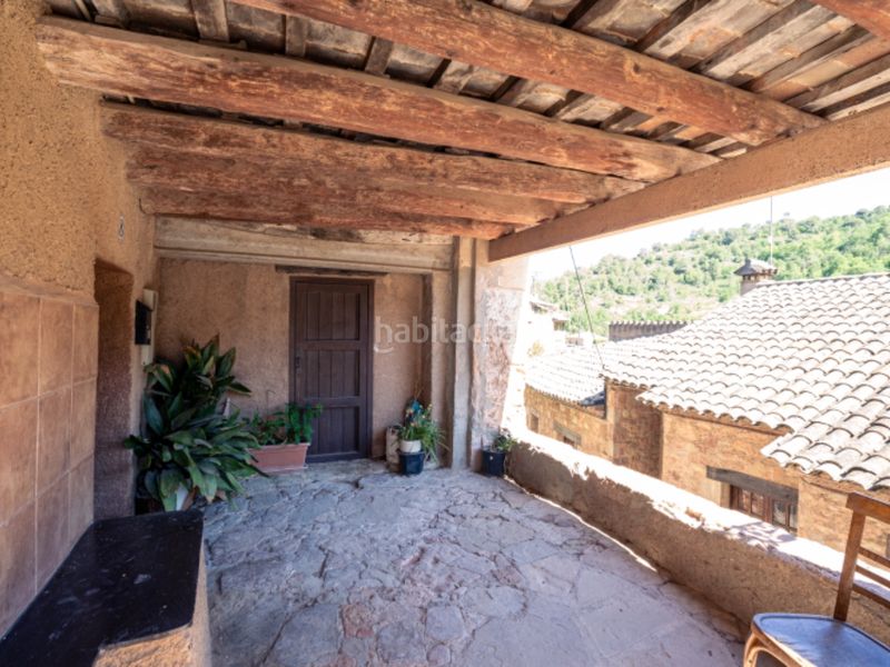 Foto 19f29c45-6f30-4a2e-954a-d2b99b93a831. Casa aparellada a sant antoni maria claret 8 a Mura