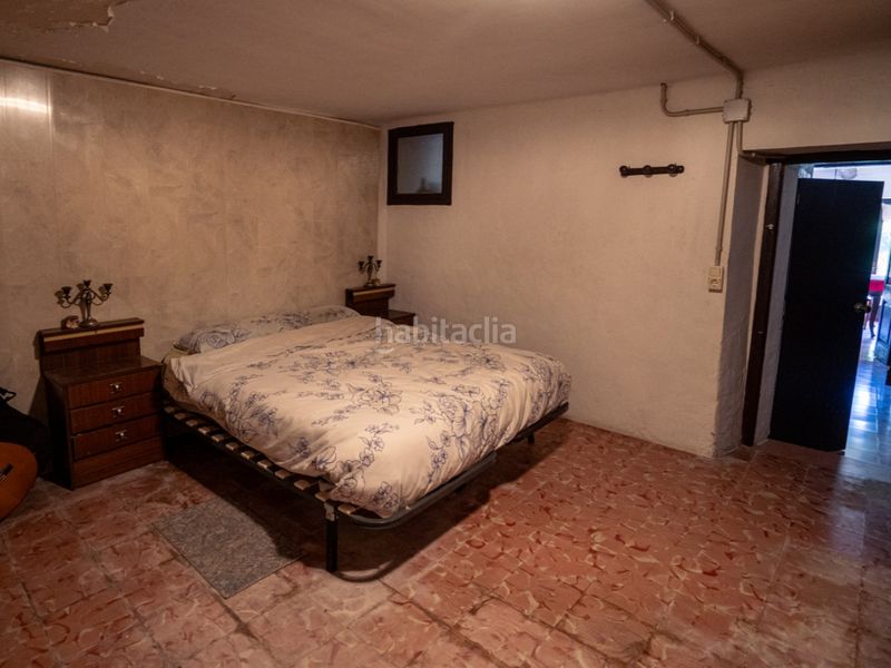 Foto 614466d8-d35f-422b-9b01-1bb9c88e22e7. Casa aparellada a sant antoni maria claret 8 a Mura