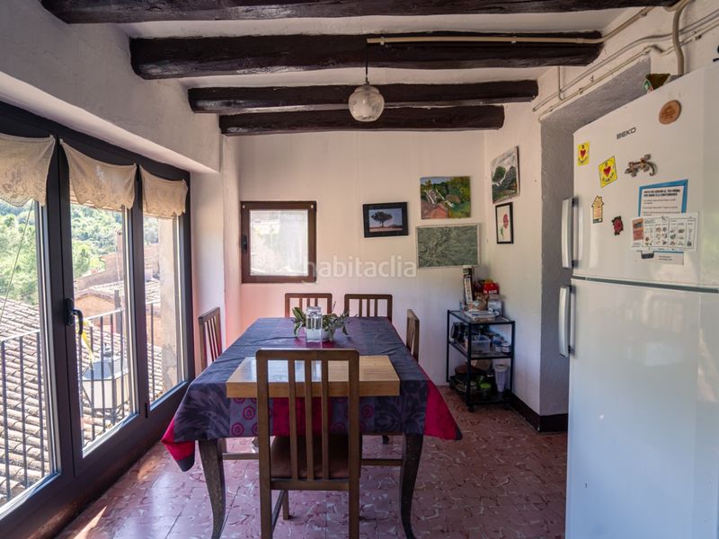 Foto 8f25be07-a791-4086-97c1-ea835b760464. Casa aparellada a sant antoni maria claret 8 a Mura