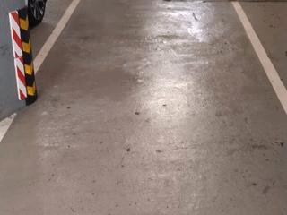 Aparcament cotxe a Gerdera 7. Buena ubicación puertas automática con vigilancia 24 horas