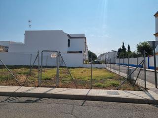 Terreny residencial a Calle eduardo arias olavarrieta 8. Terreno en calle jesús pérez pueyo, cantillana
