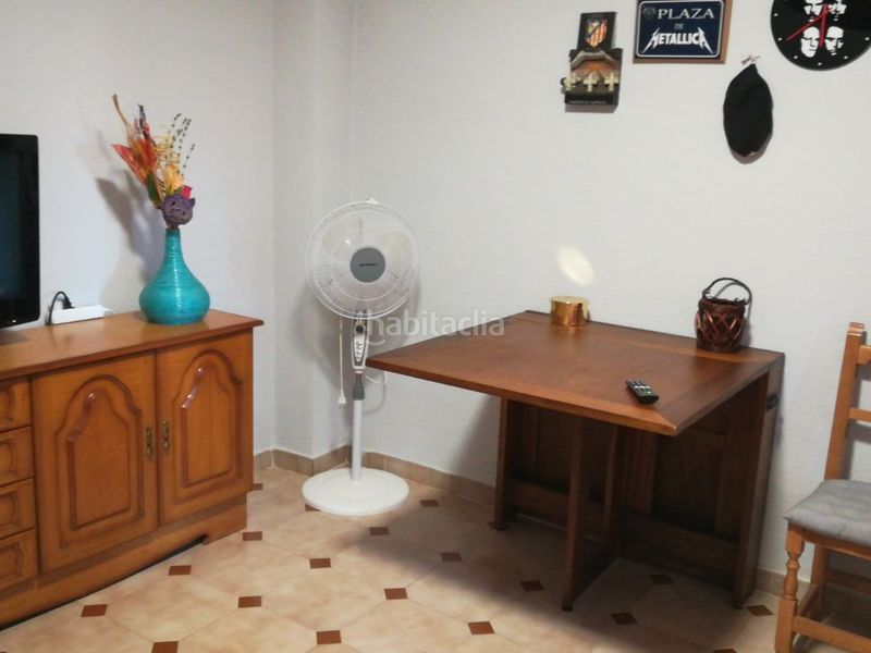Foto fdbee314-c5f3-47b7-8257-7b6d87d27c58. Flat in plaza constitución 6 in Aldeanueva de San Bartolomé