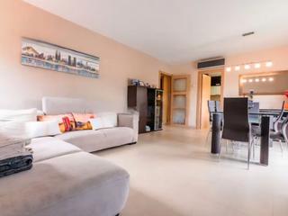 Appartement à Maria mercé marçal 23. Piso céntrico en viladecavalls