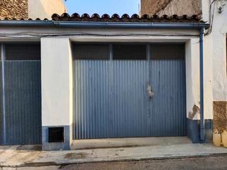 Aparcament cotxe a Carrer àfrica 24. Almacén en venta o alquiler opción compra en santa bárbara.tarra