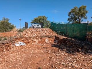 Terreny residencial a Calle del trébol 252. Parcela urbana lista para construir. oportunidad