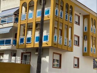Piso en Carrer de joan de joanes 12. Apartamento en venta en olivanova