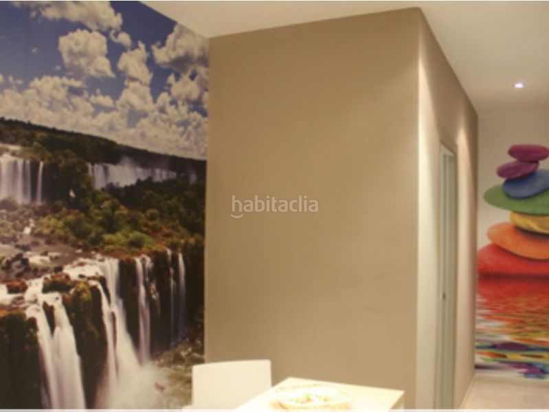 Foto 490997dc-31b7-4b33-8b13-1e4fd703fa33. Alquiler local comercial en jacint verdaquer 18 local ideal para despacho/consulta sanitaria en Amposta