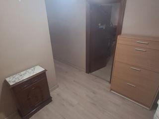 Appartement à Margarita la tornera 2, 1c. Piso reformado en capital de provincia, muy bien localizado, cer