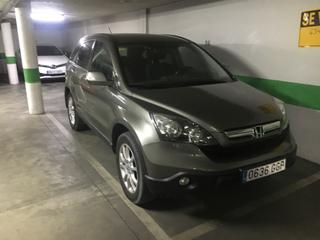 Parking voiture à Cardenal ilundain 12. Garage amplio y centrico