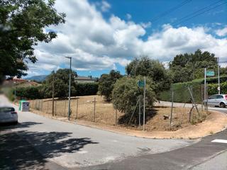 Residential Plot in Calle del bosque 173. Parcela urbanizable el escorial