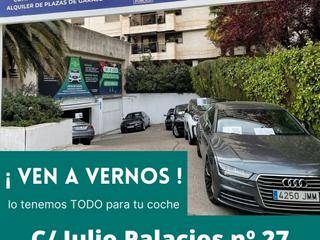 Location Parking voiture à Calle julio palacios 27. Alquiler de +70 plazas de garaje para coche y moto en el barrio