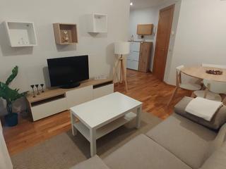 Location Appartement à Calle oteruelo 2. Alquilo piso en valverde